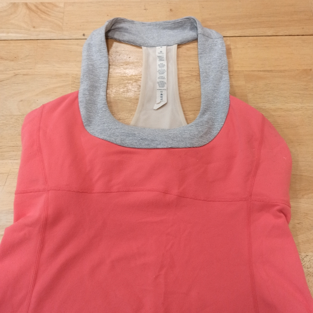 Lululemon Peach / Gray Racerback Tank Top Built In Shelf Bra Active Yoga Size 8 - Picture 3 of 14